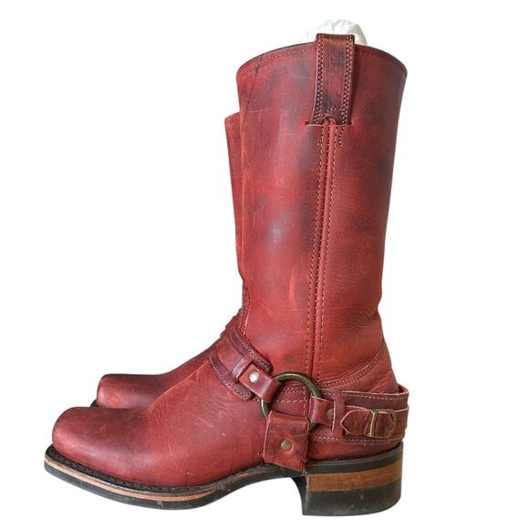 Frye Vintage Red Leather Square Toe Harness Boots 8 - Picture 3 of 12